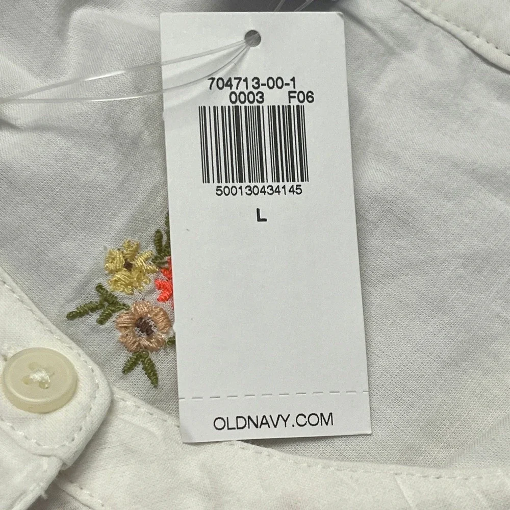 Old Navy Floral Embroidered Dobby Blouse NWT L White Cotton Puff Sleeve Top Boho